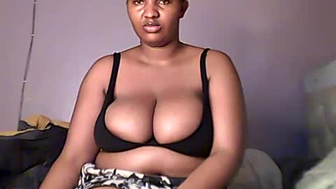 Romina 26 online show from June 13, 2026, 11:24 pm