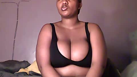 Romina 26 online show from June 14, 2026, 3:30 am