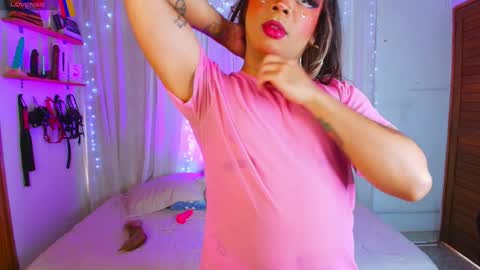 Romi Rouse online show from February 5, 2025, 6:37 pm