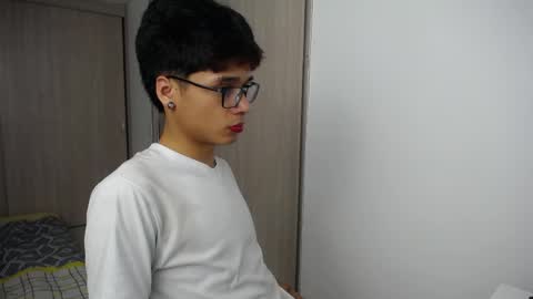 Ronald online show from April 2, 2026, 4:43 am