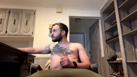 roofguy11 online show from January 10, 2025, 6:28 pm