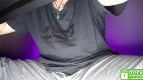 Snapshot of room_hot_x chatting on October 4, 2025, 11:36 pm ken online show from October 4, 2025, 11:36 pm