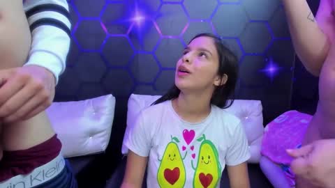  MIA AND PAUL online show from February 13, 2025, 11:15 pm