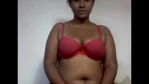Snapshot of roosesexy chatting on May 31, 2026, 8:10 am roosesexy online show from May 31, 2026, 8:10 am