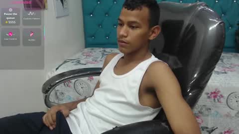 RORY CASTRO online show from September 14, 2025, 10:42 pm