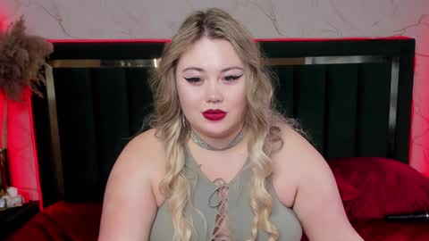 Chloe online show from January 29, 2025, 7:15 am