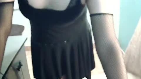 Snapshot of rosabells chatting on June 8, 2026, 3:56 pm Rosa online show from June 8, 2026, 3:56 pm