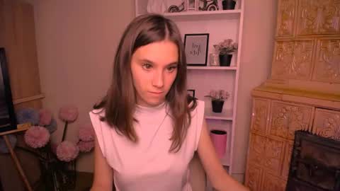 Rose online show from August 4, 2026, 6:38 am