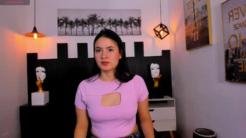 R O S A L I A online show from April 15, 2026, 8:42 pm