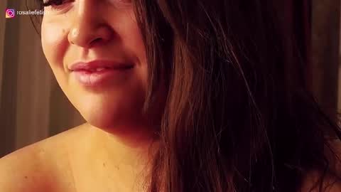 Snapshot of rosaliefetish chatting on October 3, 2025, 1:35 am Rosalie online show from October 3, 2025, 1:35 am