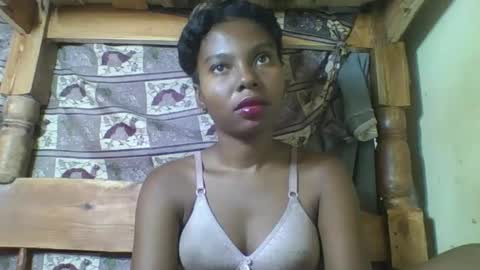 Rosalinda online show from April 1, 2026, 1:41 pm