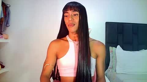Rosalinda online show from June 24, 2026, 3:16 am