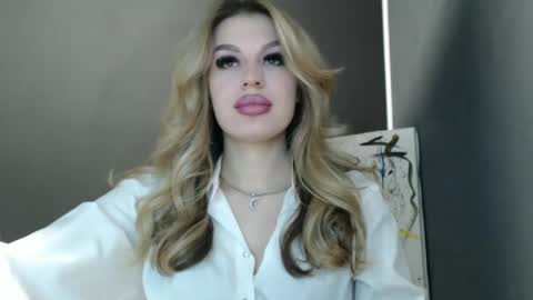 Rosalina online show from April 23, 2026, 12:04 pm