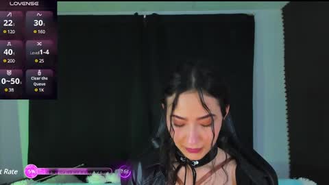 Snapshot of rosario215_ chatting on December 12, 2024, 12:27 am Rosario online show from December 12, 2024, 12:27 am