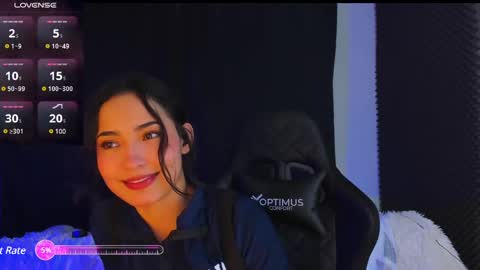 Snapshot of rosario215_ chatting on December 14, 2024, 6:13 am Rosario online show from December 14, 2024, 6:13 am