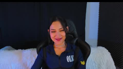 Snapshot of rosario215_ chatting on February 3, 2025, 8:24 am Rosario online show from February 3, 2025, 8:24 am