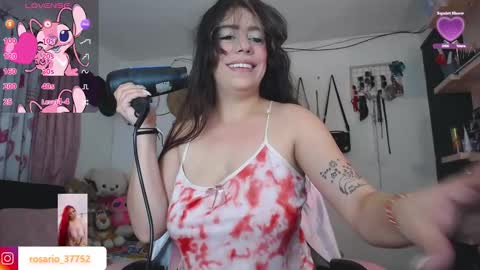 Snapshot of rosario_1996 chatting on December 2, 2025, 7:36 am rosario_1996 online show from December 2, 2025, 7:36 am