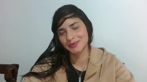 Snapshot of rosasvioletas chatting on November 21, 2025, 8:40 pm rosasvioletas online show from November 21, 2025, 8:40 pm