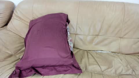 Snapshot of rosasweet02 chatting on January 10, 2025, 12:17 am Rosa online show from January 10, 2025, 12:17 am