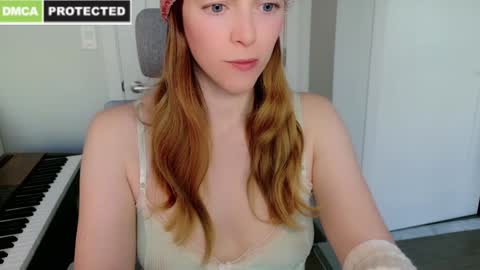 Snapshot of rose77782 chatting on January 3, 2025, 7:18 pm rose77782 online show from January 3, 2025, 7:18 pm