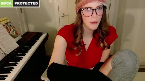 Snapshot of rose77782 chatting on January 5, 2025, 10:19 pm rose77782 online show from January 5, 2025, 10:19 pm