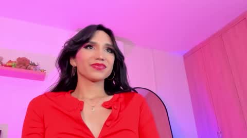 Snapshot of rose__saenz chatting on November 17, 2025, 7:52 pm Rose Saenz online show from November 17, 2025, 7:52 pm