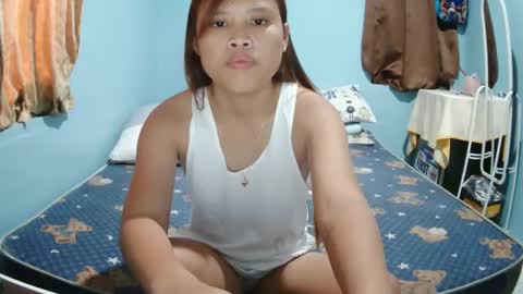 Snapshot of rose_angels chatting on December 10, 2024, 6:11 am Rose Angels online show from December 10, 2024, 6:11 am