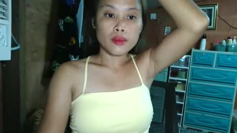 Rose Angels online show from January 19, 2026, 7:23 am