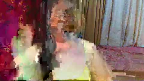 Snapshot of rose_heartfilia chatting on January 1, 2025, 10:54 am Danielle online show from January 1, 2025, 10:54 am