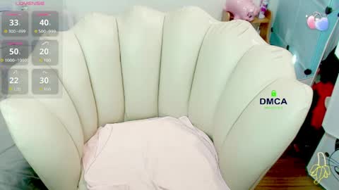 Snapshot of rose_rosemary chatting on June 3, 2026, 1:19 am Rose online show from June 3, 2026, 1:19 am