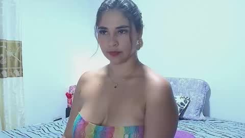 rose_towers4 online show from May 12, 2026, 4:09 am