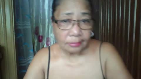 rosebelle66 online show from April 28, 2026, 2:27 am