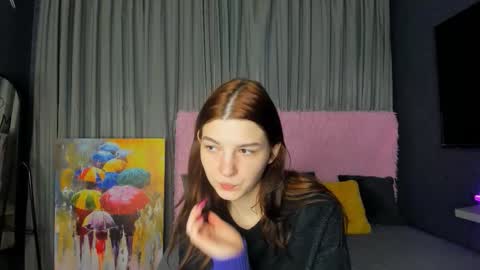 Snapshot of roseblanche2k chatting on October 1, 2025, 10:05 pm Florin online show from October 1, 2025, 10:05 pm