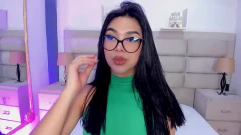 Rose online show from October 1, 2025, 12:55 pm