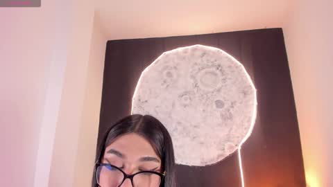 Rose online show from November 29, 2025, 1:58 pm