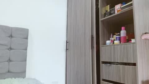 Snapshot of roseechannel chatting on January 31, 2025, 11:45 pm Rosee Channel online show from January 31, 2025, 11:45 pm