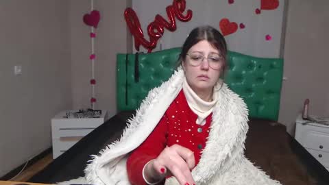 RoseHille online show from February 10, 2026, 2:48 am