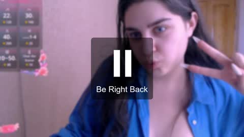 Snapshot of roselina_ chatting on January 10, 2025, 9:44 am Rose online show from January 10, 2025, 9:44 am