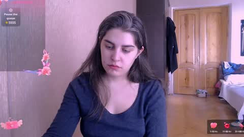 Snapshot of roselina_ chatting on January 12, 2025, 12:12 pm Rose online show from January 12, 2025, 12:12 pm