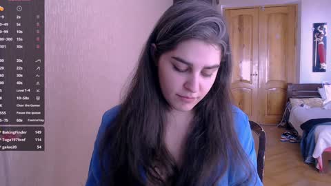 Snapshot of roselina_ chatting on January 29, 2025, 10:16 am Rose online show from January 29, 2025, 10:16 am