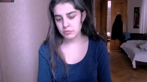 Snapshot of roselina_ chatting on February 9, 2025, 9:05 am Rose online show from February 9, 2025, 9:05 am