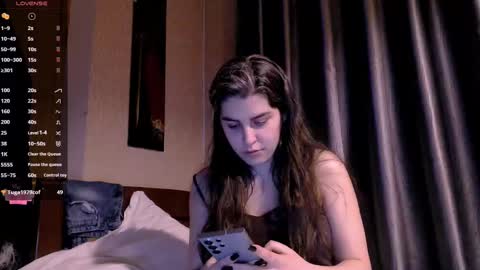 Snapshot of roselina_ chatting on February 12, 2025, 2:54 pm Rose online show from February 12, 2025, 2:54 pm