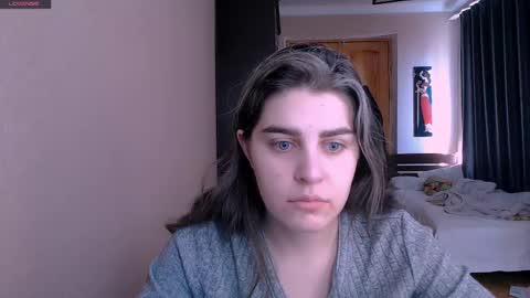 Snapshot of roselina_ chatting on March 4, 2025, 7:19 am Rose online show from March 4, 2025, 7:19 am