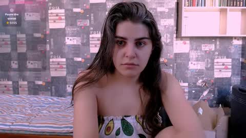 Snapshot of roselina_ chatting on September 24, 2025, 7:12 am Rose online show from September 24, 2025, 7:12 am