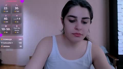 Snapshot of roselina_ chatting on November 8, 2025, 6:57 am Rose online show from November 8, 2025, 6:57 am