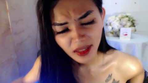 Snapshot of rosella_xx chatting on February 24, 2025, 4:49 am TONETH online show from February 24, 2025, 4:49 am