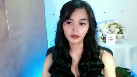 Snapshot of rosella_xx chatting on February 28, 2025, 6:31 pm TONETH online show from February 28, 2025, 6:31 pm