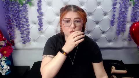 Julieta online show from March 12, 2025, 7:49 pm