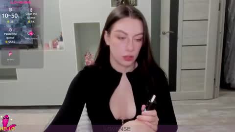 Julia online show from June 28, 2026, 8:48 pm