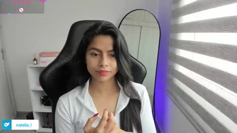 Snapshot of roseparis chatting on November 13, 2025, 2:49 pm Nat online show from November 13, 2025, 2:49 pm